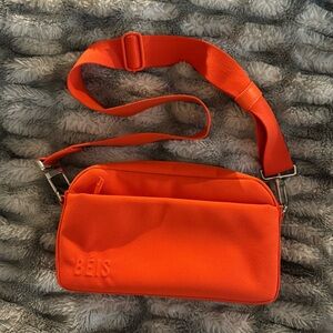 BÉIS The Travel Crossbody in Flame Bag Purse Orange red NEW